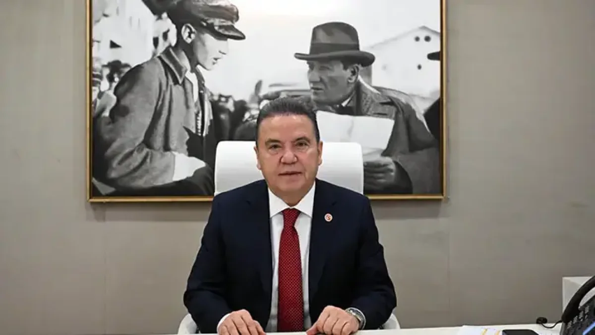 Antalya Büyükşehir Belediyesi'nde 'Rüşvet' Ve 'Yolsuzluk' Davasında 2'nci Duruşma 2'nci Gününde