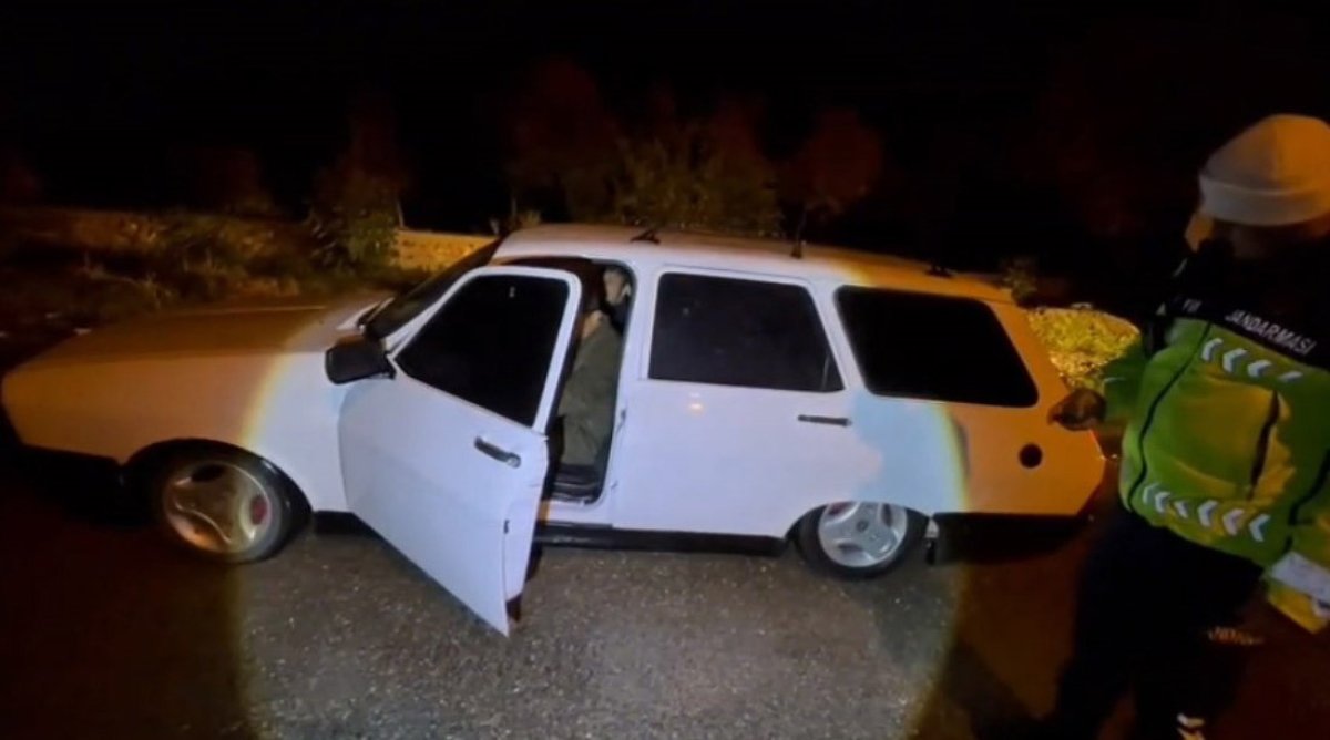 Sıra Dışı Araç Trafikten Men Edildi