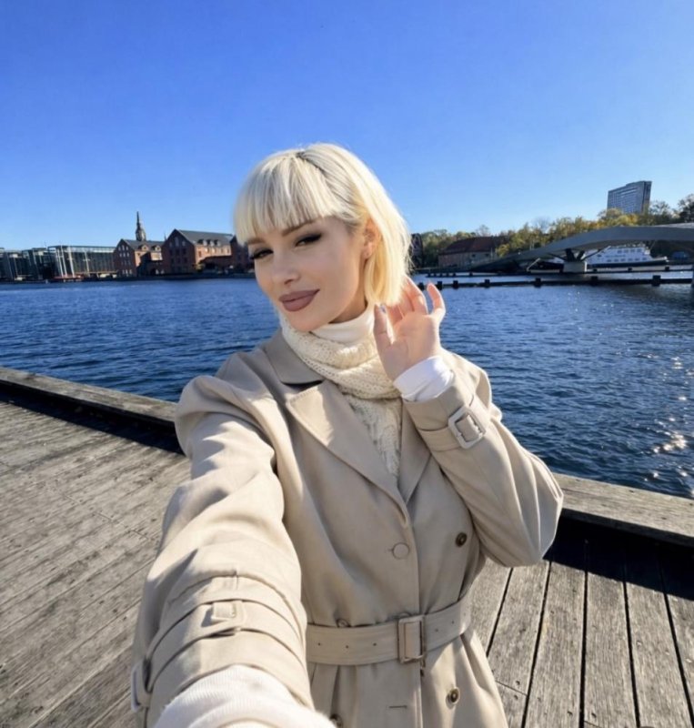 Sosyal Medya Fenomeni Evinde Ölü Bulundu