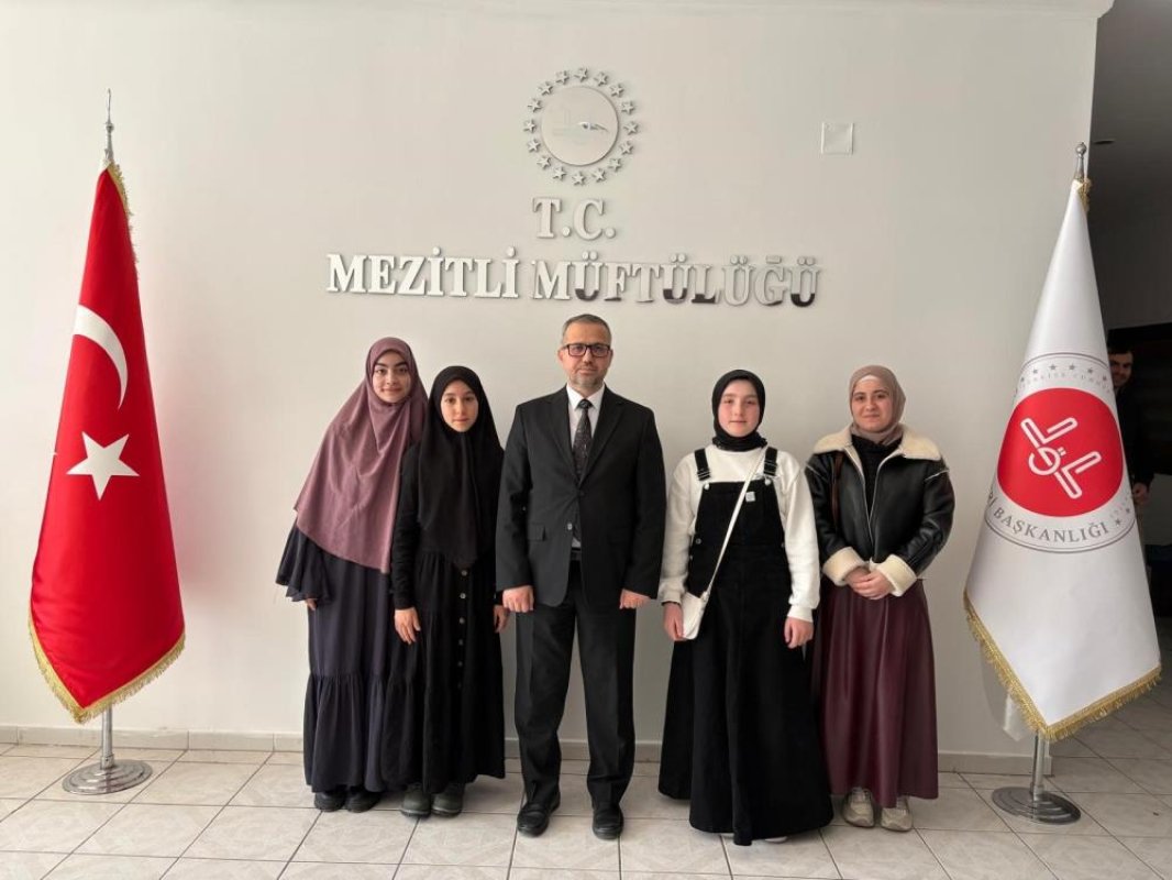 Mersin’de 4 Hafız Öğrenciye Altın Ödülü