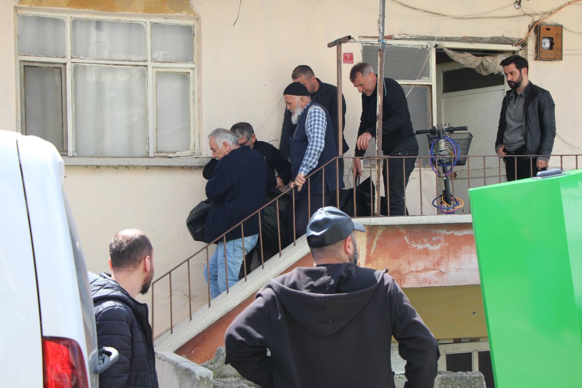 Aynı Evde 11 Yıl Arayla İkinci Soba Faciası: Bu Kez Baba Ve Oğlu Hayatını Kaybetti