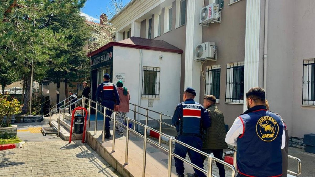 İntihar Ettiği Söylenen Genç Kadının Cinayete Kurban Gittiği Ortaya Çıktı