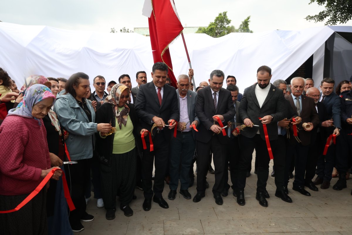 Adana'da 'Şehitlik Anıtı' Dualarla Açıldı