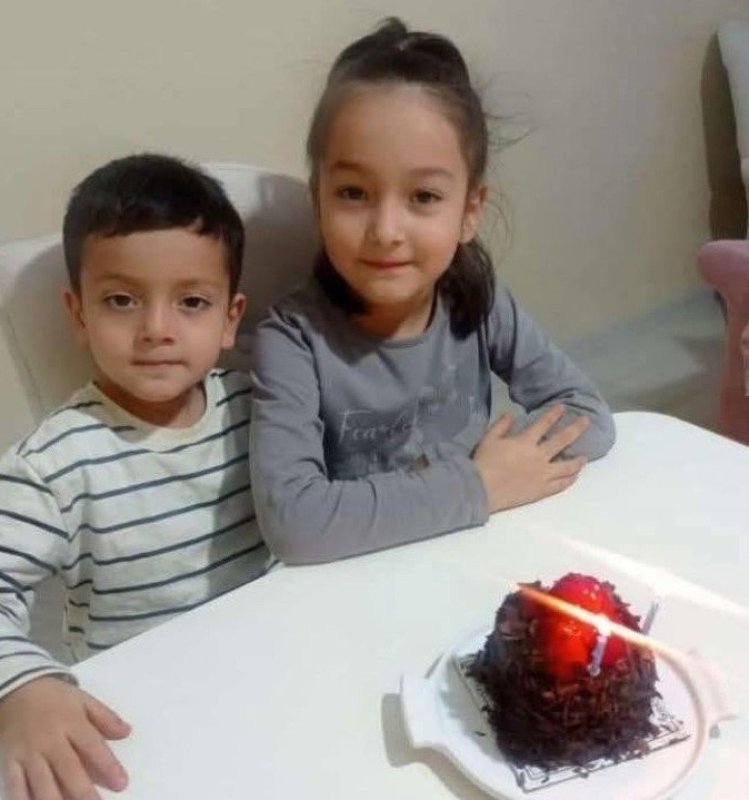 Mersin'de İki Kardeşin Öldüğü Olayda Tedavisi Tamamlanan Anne İle Baba Taburcu Oldu