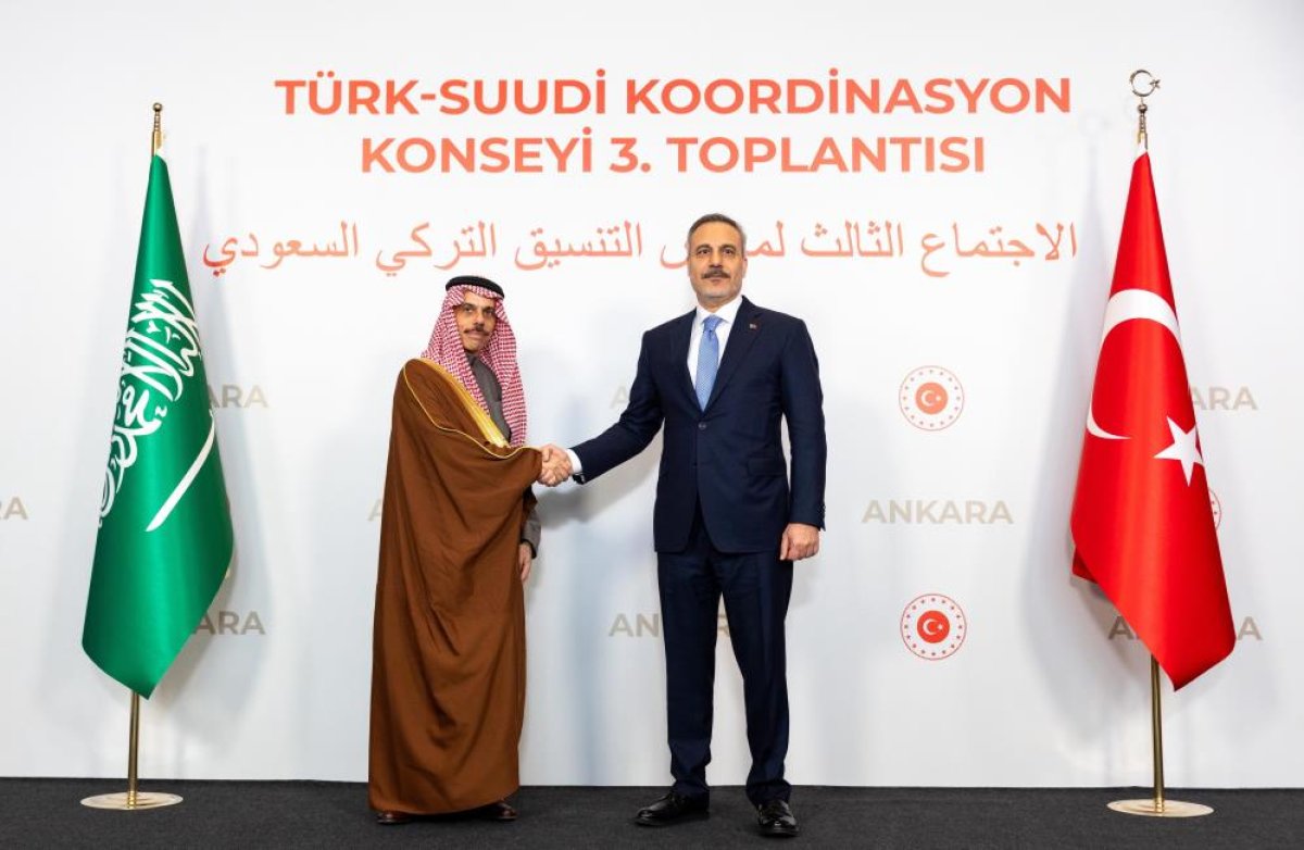 Bakan Fidan, Suudi Mevkidaşı Al-Suud İle Görüştü