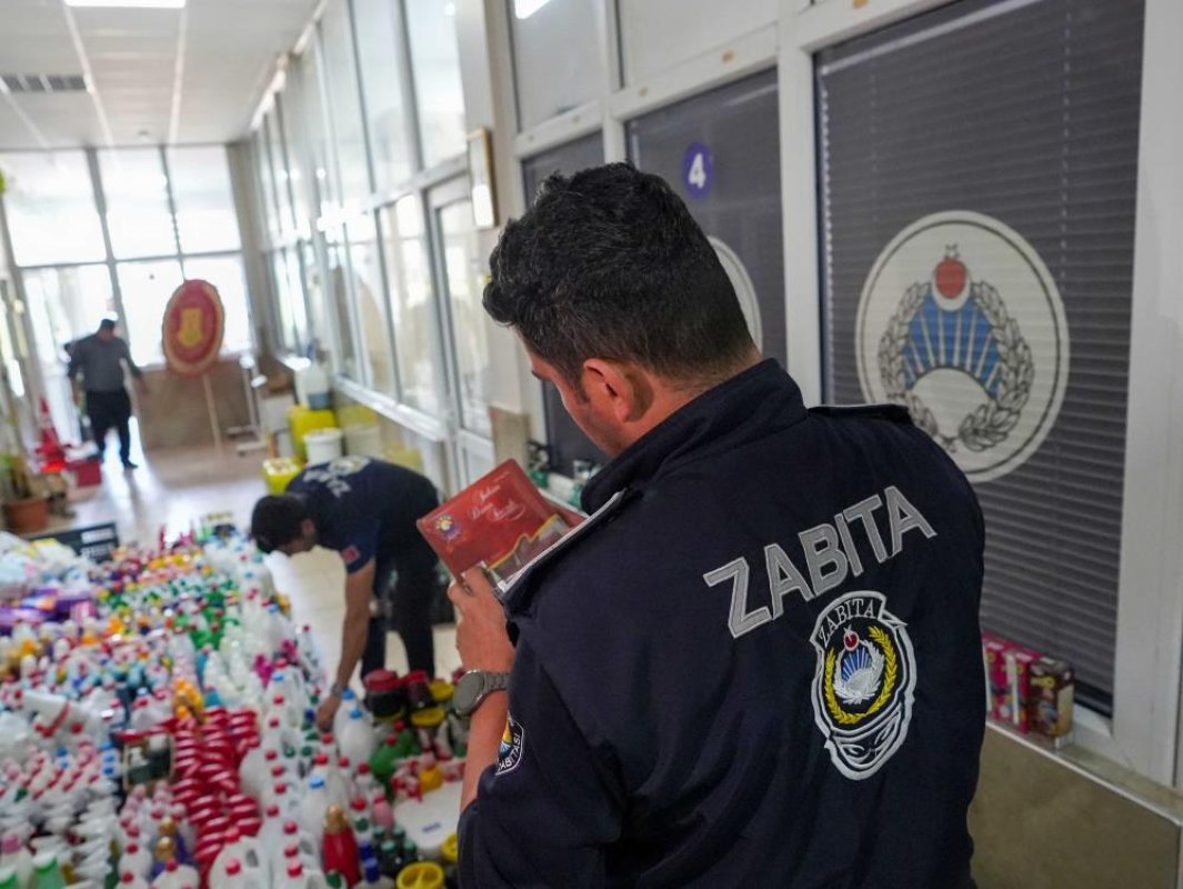 Tarsus’ta 6 Bin 167 Sağlıksız Ürüne El Konuldu
