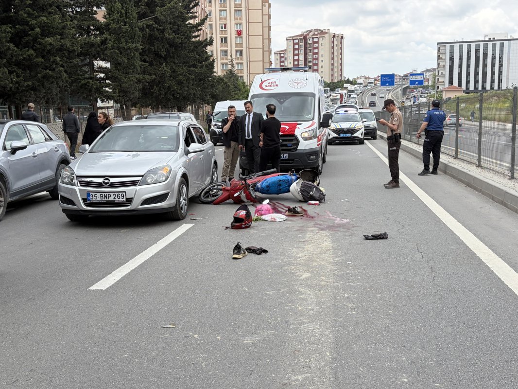 Kapaklı'da Otomobil İle Motosiklet Çarpıştı: 1 Yaralı