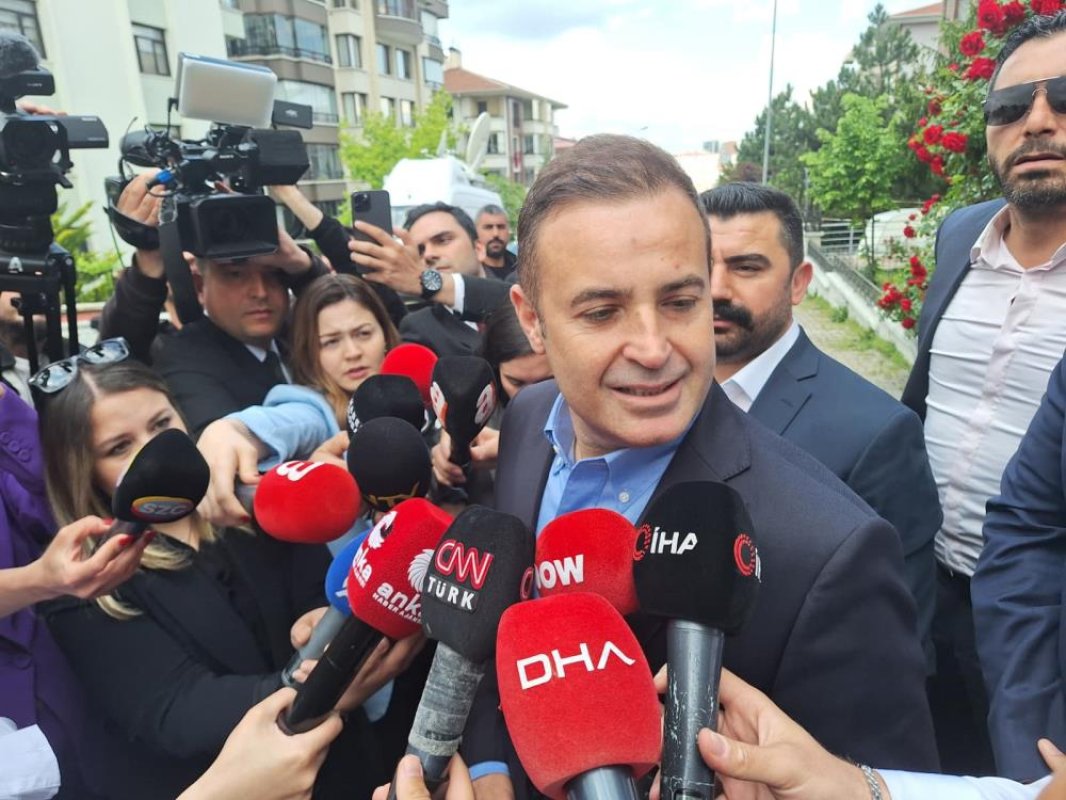 CHP'li Ahmet Akın: "Hep Beraber Bunun Üstesinden Geleceğiz, Ayağa Kalkacağız"