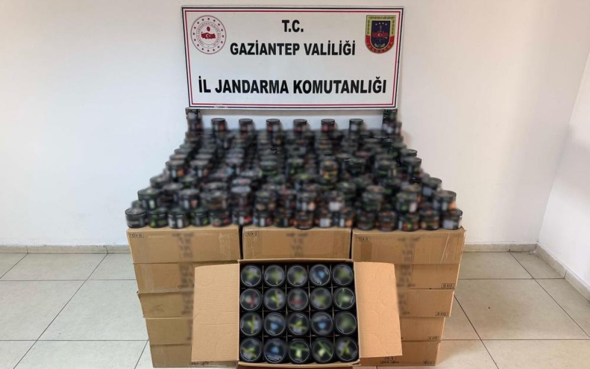Gaziantep'te 1,8 Milyon TL Değerinde Kaçak Malzeme Ele Geçirildi: 3 Gözaltı