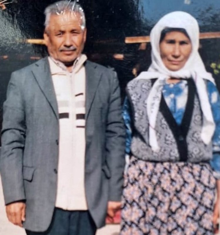 Yaşlı Karı Koca Duvara Çarpan Otomobilde Can Verdi