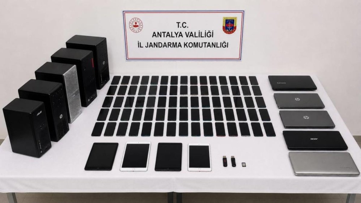 Antalya Merkezli 27 İlde Eş Zamanlı Yasa Dışı Bahis Operasyonu: 79 Gözaltı