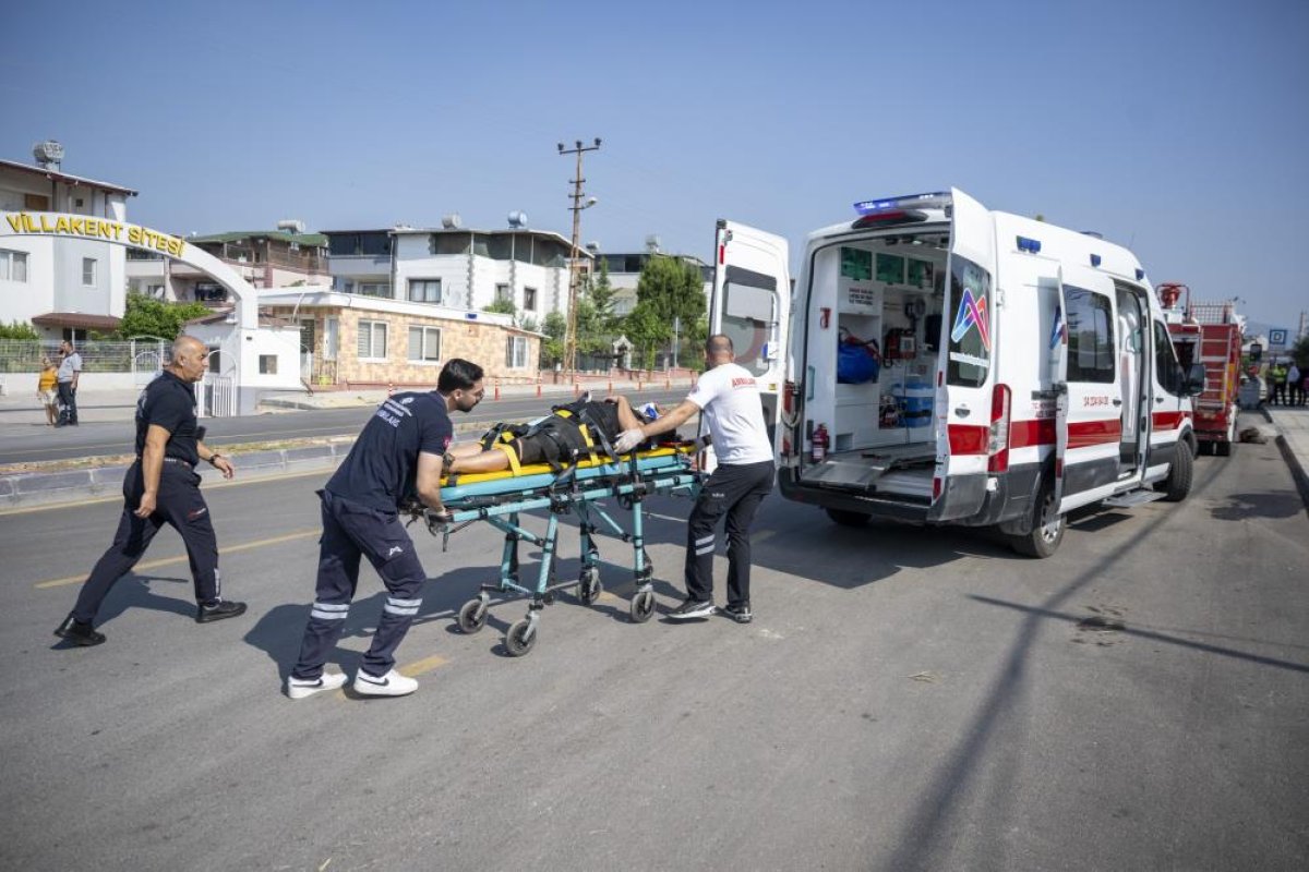 Mersin'de gerçeğini aratmayan trafik kazası tatbikatı