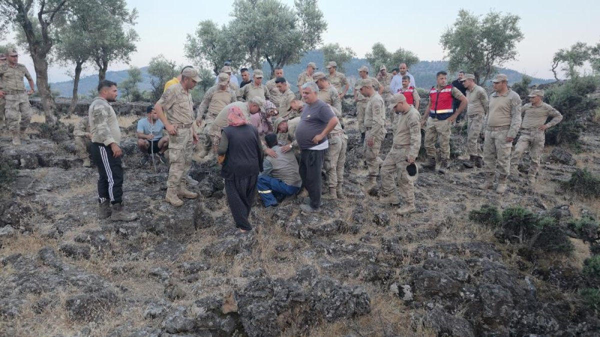 Oğlak otlatırken kaybolan kadın, volkanik arazideki yarık içerisinde bulundu