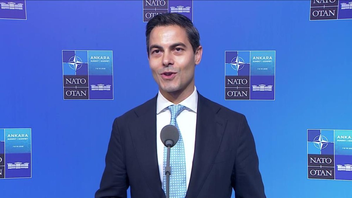  Hollanda Başbakanı Jetten: "Daha güçlü bir NATO ittifakı ABD'nin de yararınadır"