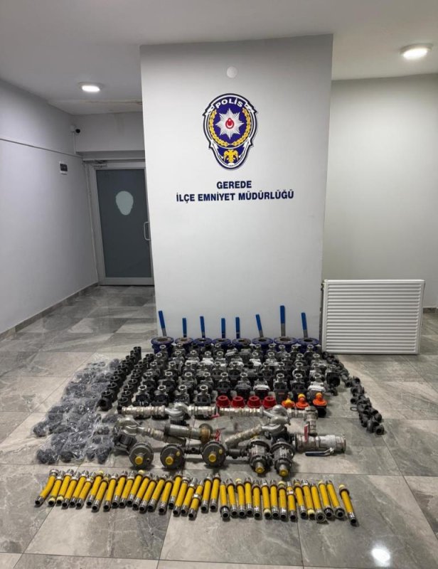Bolu'da şantiyeden çaldığı 2,5 milyon liralık malzemeleri satmak isterken yakalandı