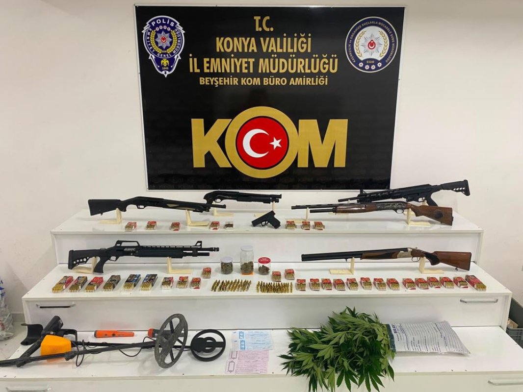 Konya’da tefecilik operasyonunda 4 şüpheli hakkında adli işlem başlatıldı