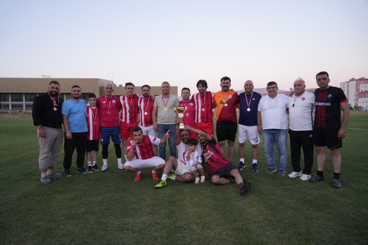 15 Temmuz Şehit Ömer Halisdemir Geleneksel Futbol Turnuvası tamamlandı