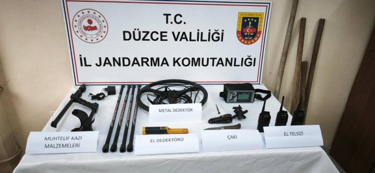 Yığılca'da kaçak kazıya Jandarma baskını