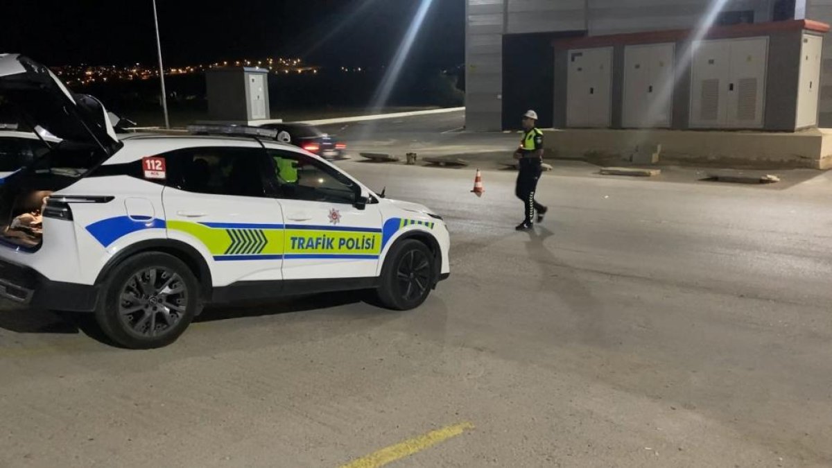 Polisin 'Dur' ihtarına uymadı, 490 bin lira ceza yedi