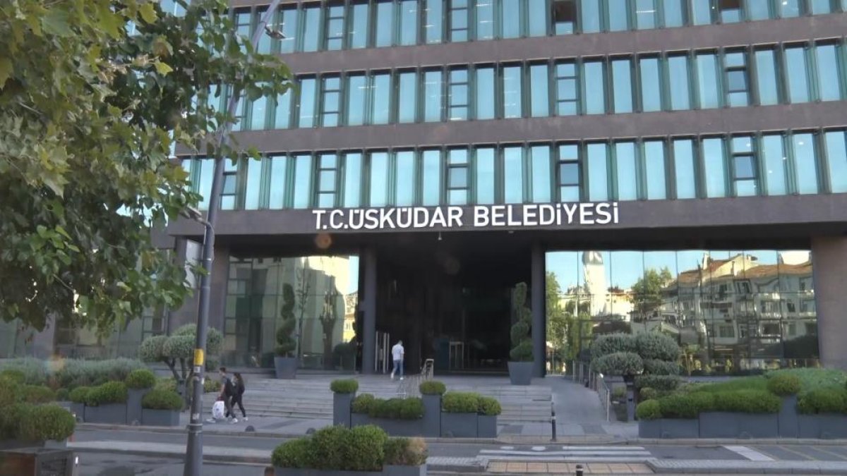 Üsküdar Belediyesi'ne operasyon: Başkan Dedetaş dahil 6 gözaltı