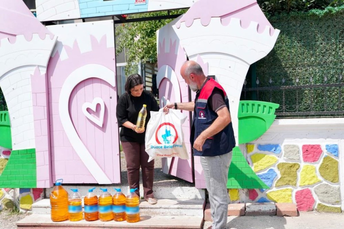 Düzce’de 5 litre atık yağ karşılığında 1 litre yağ hediye