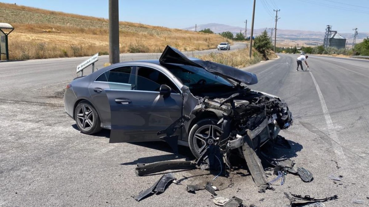 Elazığ'da trafik kazası: 6 yaralı