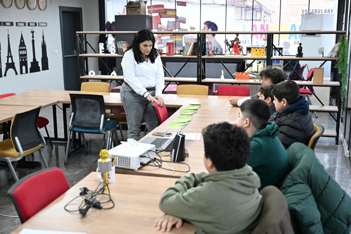 Mersin Büyükşehir Akran Zorbalığına Karşı Empati Atölyesi