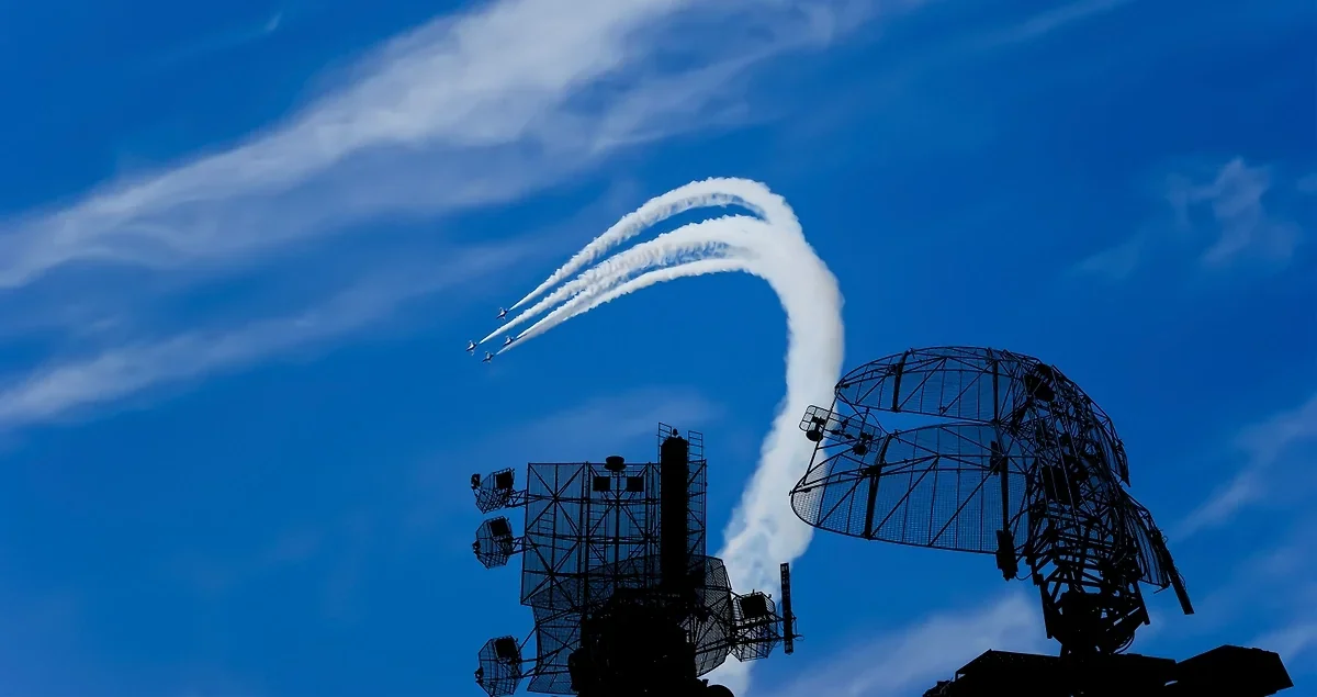 Katar: ABD Üssünü Hedef Alan İHA Saldırısı Engellendi