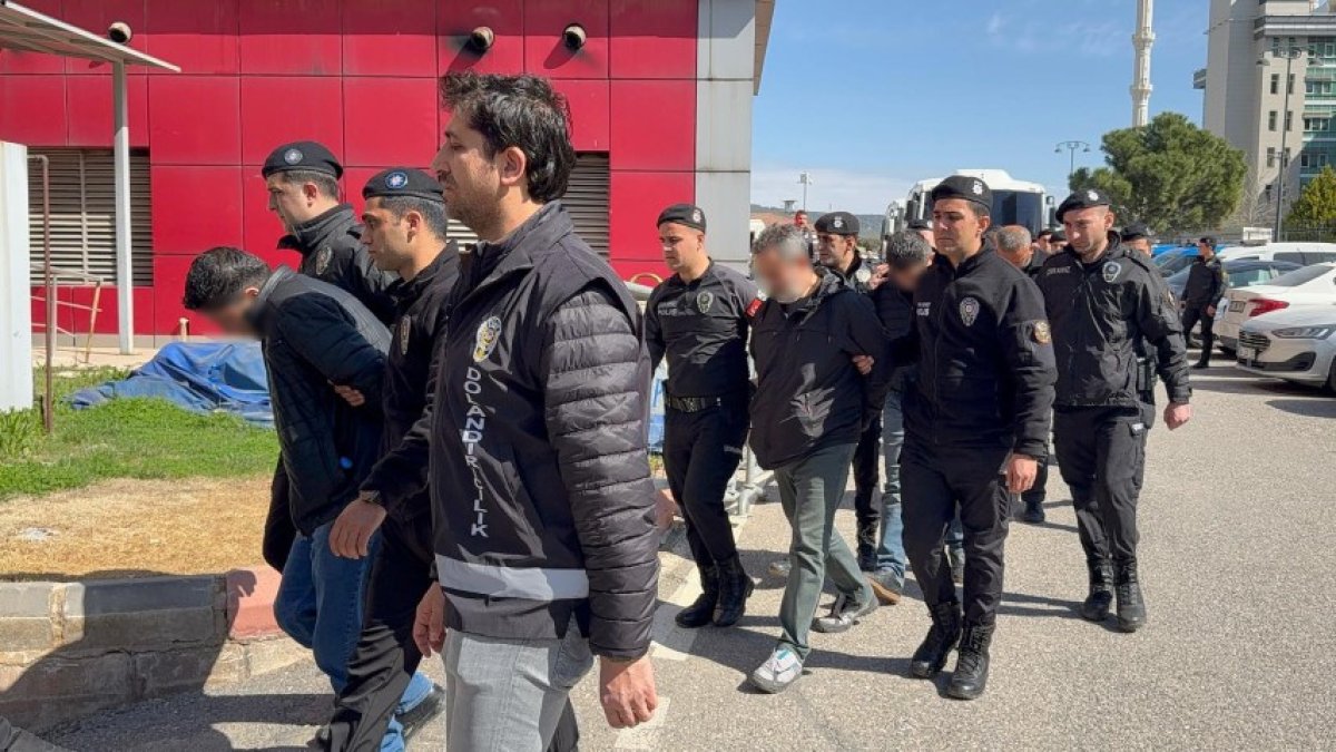 7 Üniversite Bitiren GAÜN Öğretim Görevlisinden 521 Milyonluk Vurgun