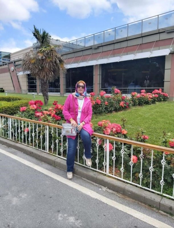 Ayla Öğretmen 6 Kurşunla Hayatını Kaybetmiş, Doktorlar 1 Saat Kalp Masajı Yapmış