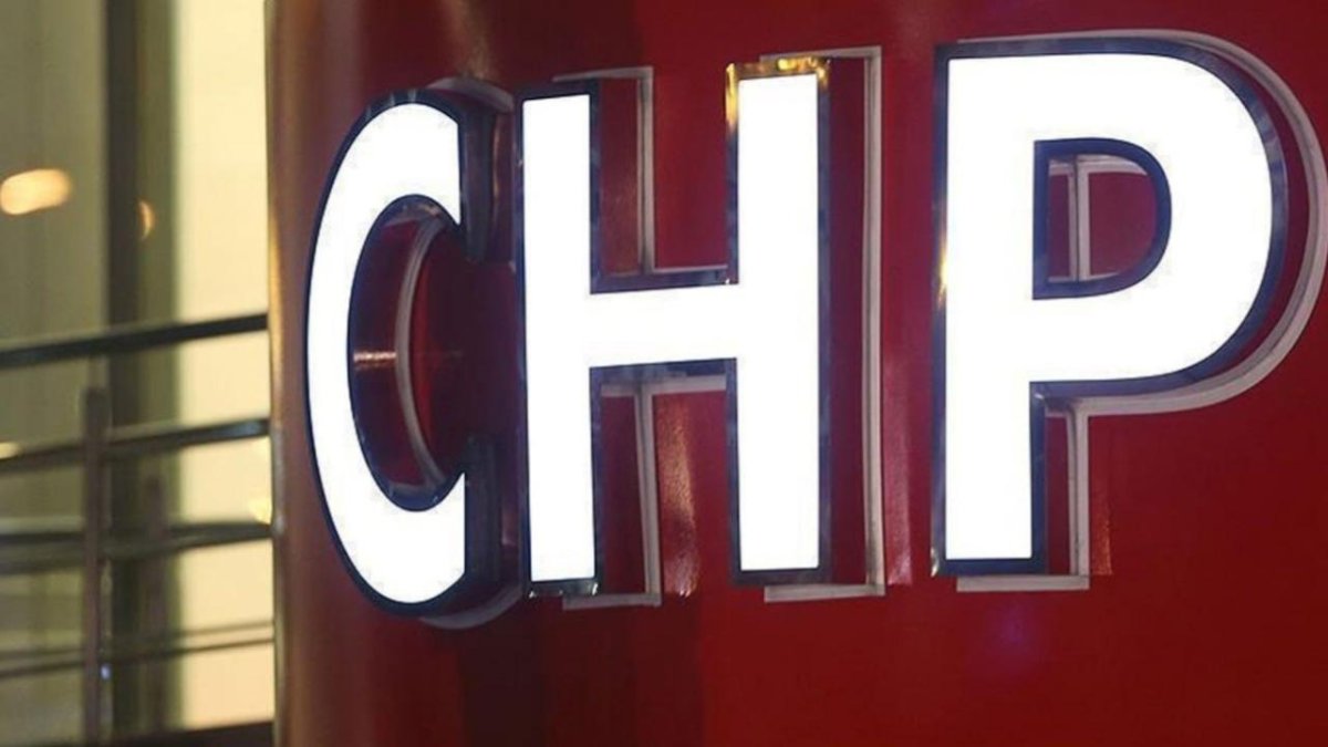 CHP'den 2 İsmin Unvanı TBMM Sitesinden Silindi