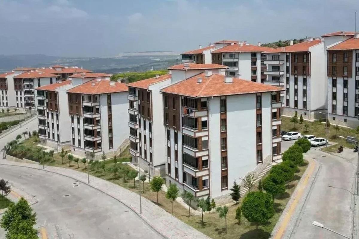 Yüzyılın Konut Projesi'nde Kura Süreci Tamamlandı! İstanbul'a 100 Bin Konut