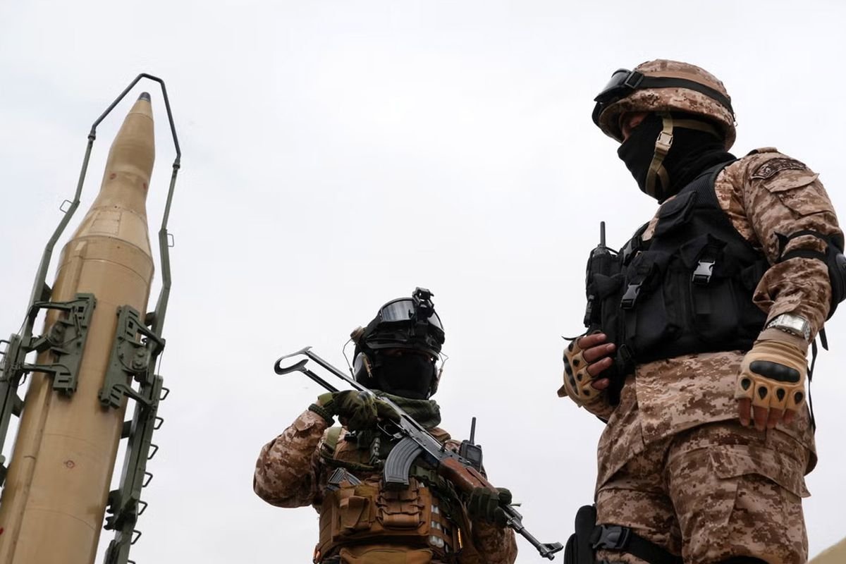 Trump "İran Bu Gece Yok Olacak" Dedi, Devrim Muhafızları'ndan Aynı Sertlikte Yanıt Geldi